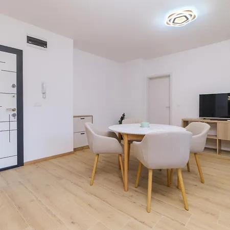 Modern 1-Bedroom Apartment With Free Parking Plovdiv Exterior photo