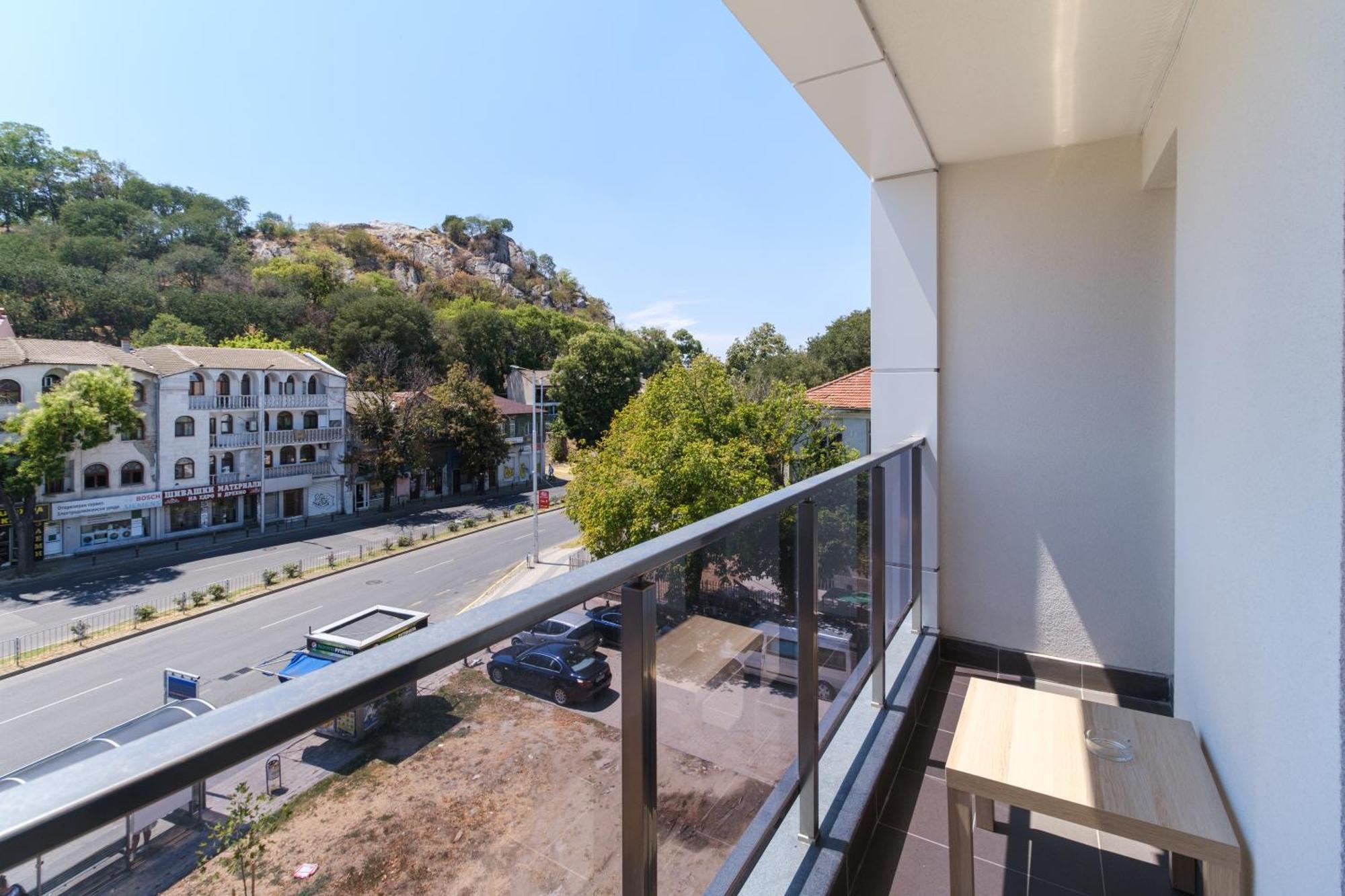 Modern 1-bedroom With Free Parking Plovdiv